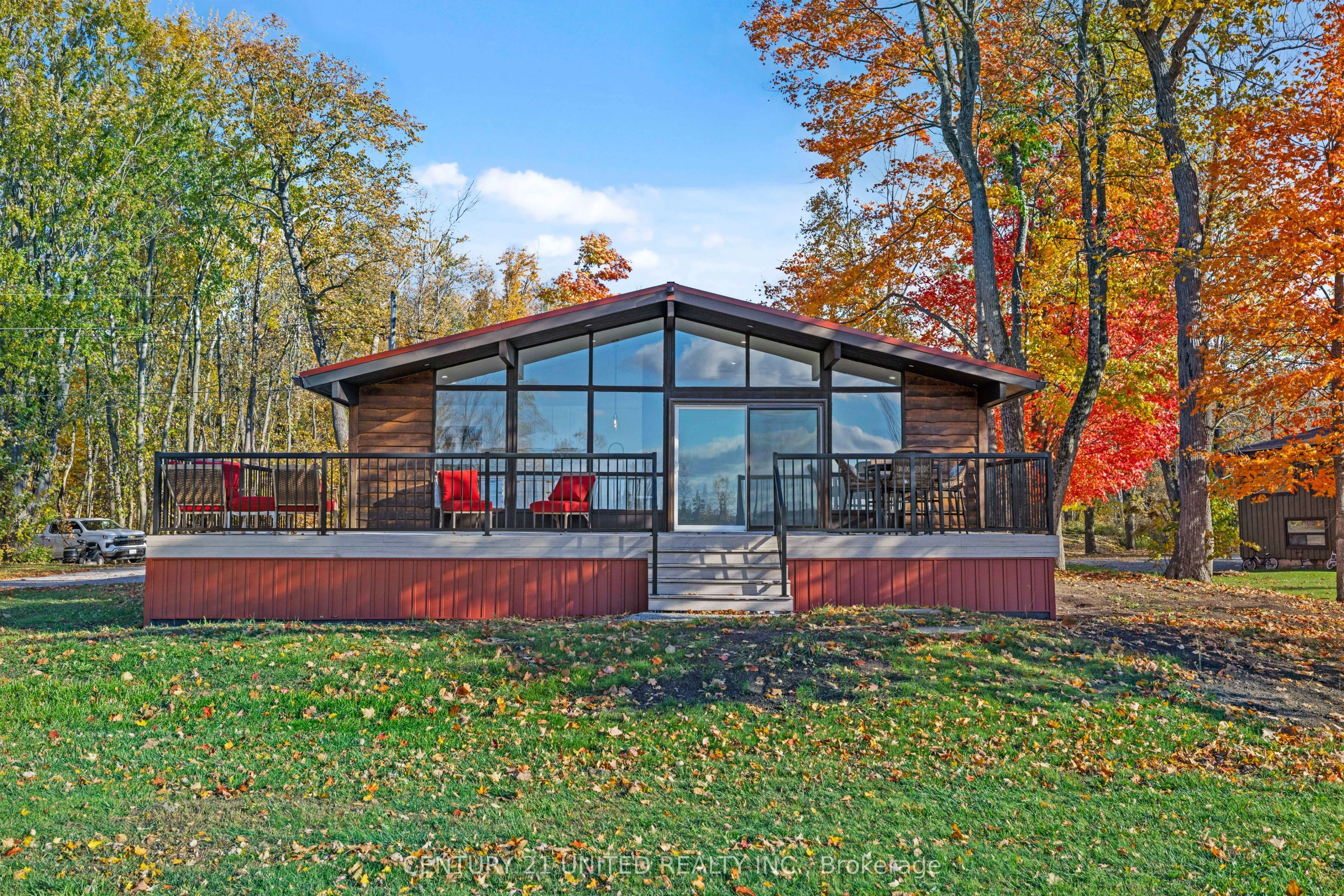 17 Rollie's Bay Road, ON K0L 1R0