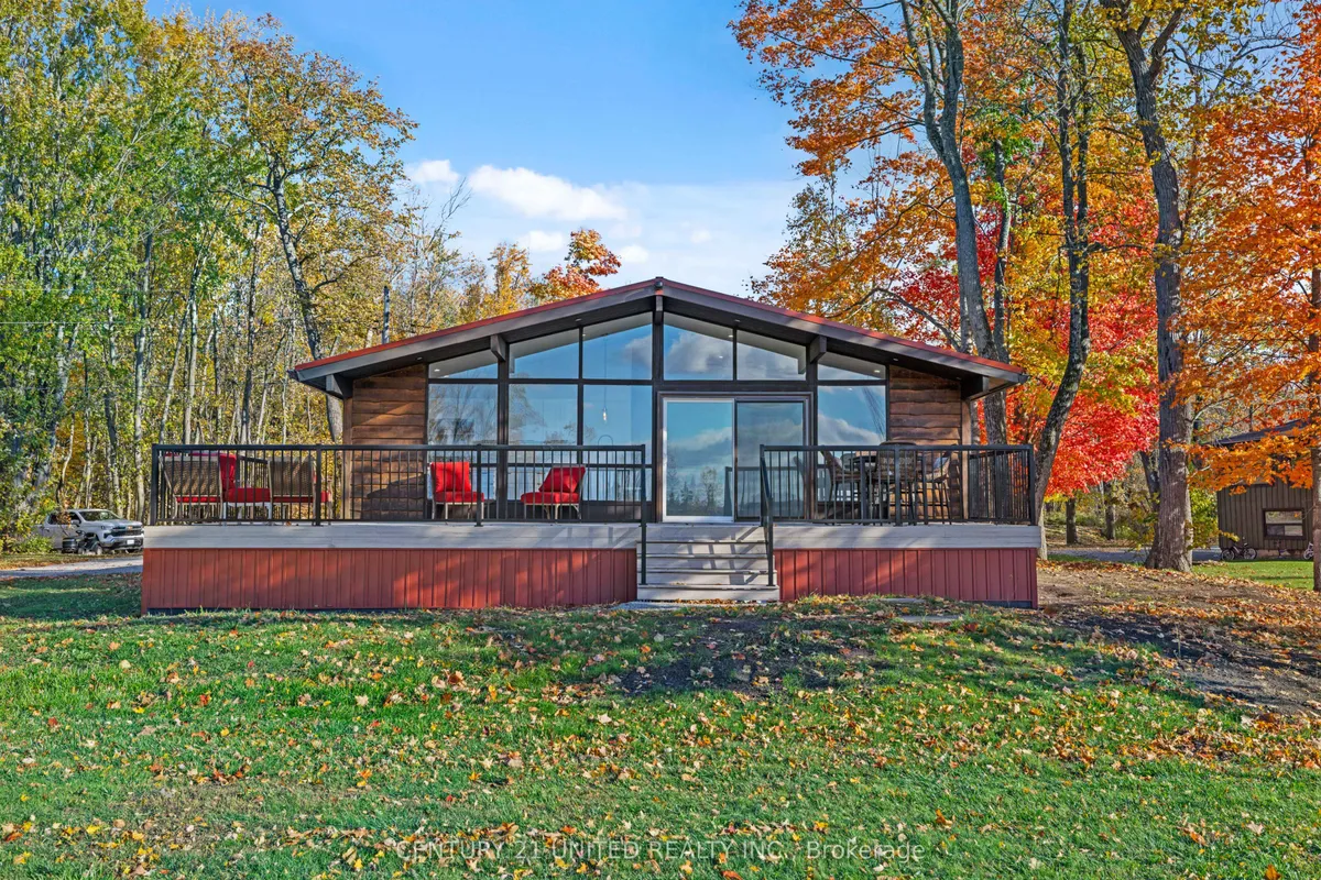 17 Rollie's Bay Road, ON K0L 1R0