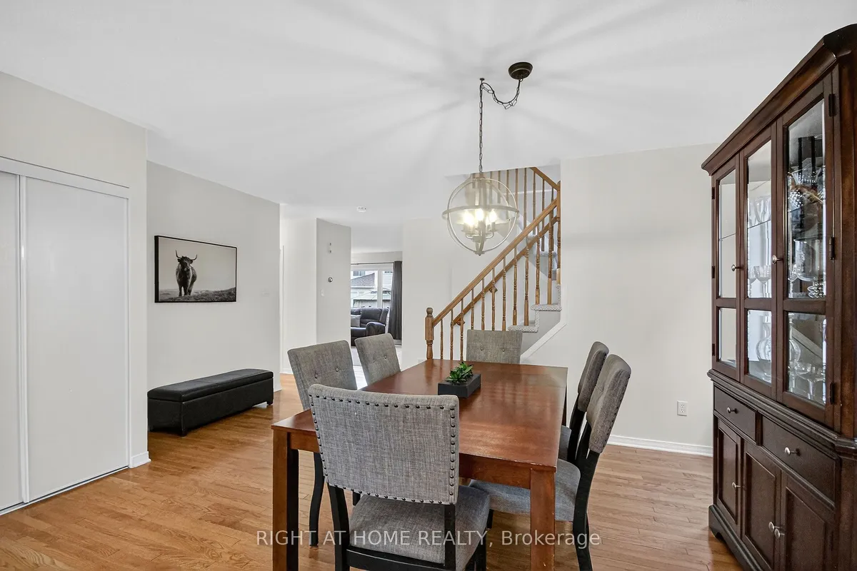 150 Abaca Way, ON K2S 2C2