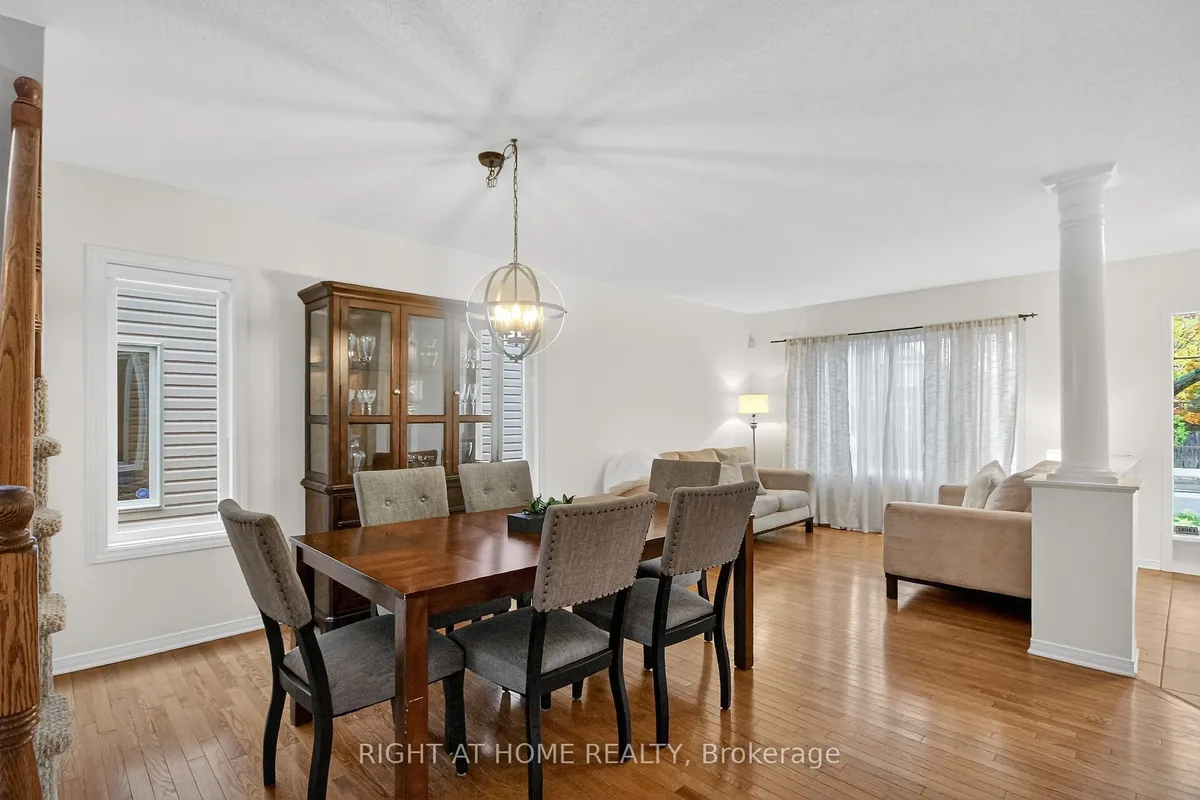 150 Abaca Way, ON K2S 2C2