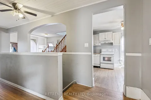 219 Erie Avenue, ON N3S 2H1