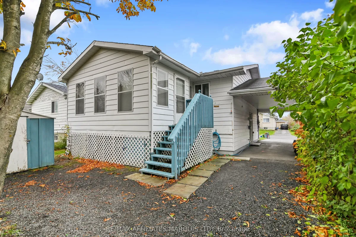 1531 Champagne Avenue, ON K6J 4W7