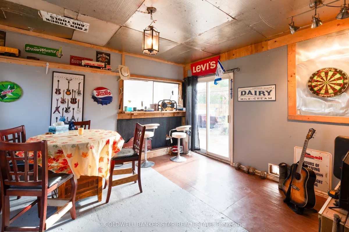 35613 VICTORIA Street, ON N0L 1K0