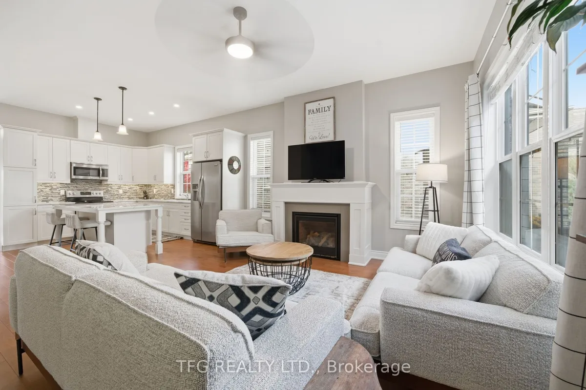 816 Smith Road, ON K9A 0B7