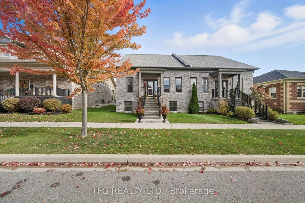 816 Smith Road, ON K9A 0B7