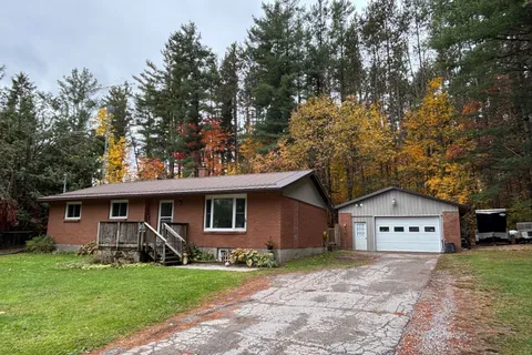 404 Belmont Concession 8 N/A, ON K0L 1Z0