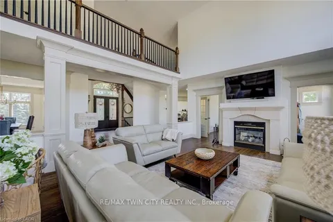 226 Shade Street, ON N3A 4J2