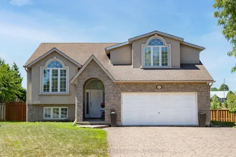 8207 Beaver Glen Drive, ON L2H 3K5