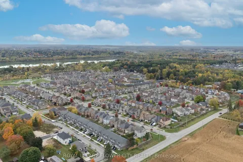 244 palmer Lane, ON N4T 0G5