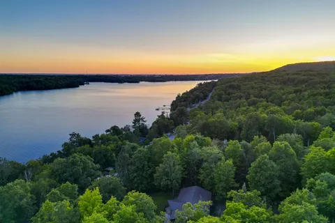 708 Anita Avenue, ON P1B 8G4