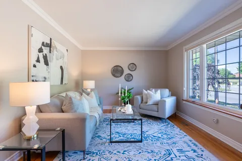 81 D'arcy Street, ON K9A 3Z7