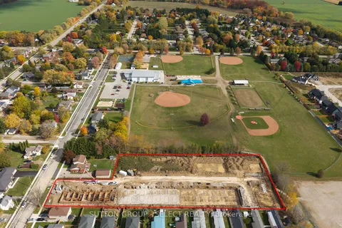 233 Upper Queen Street, ON N0M 2P0