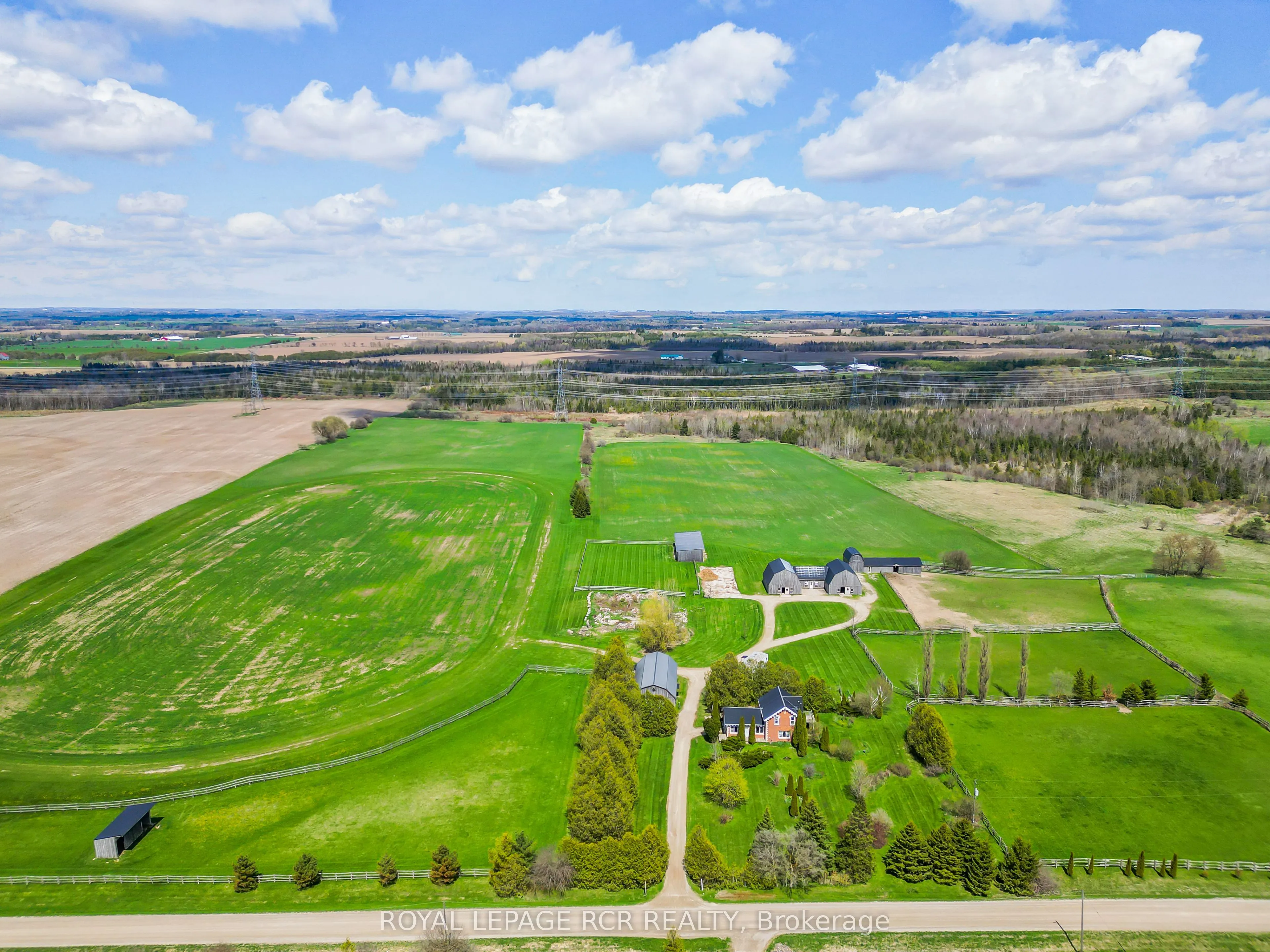 071533 10th Line, ON L9W 7A1