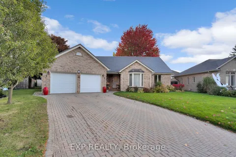 17 Abbey Lane, ON N0M 1S1