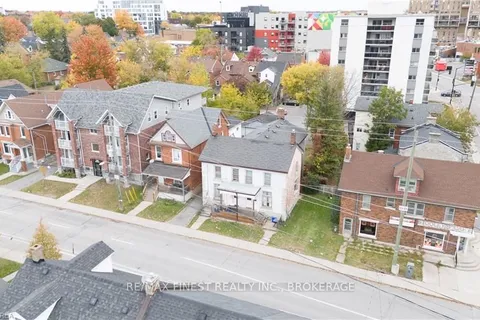 357-359 Johnson Street, ON K7L 1Y9