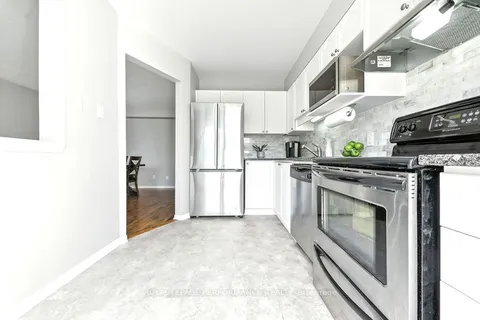 1649 Greywood Drive, ON K1C 7L9