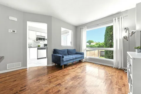 1649 Greywood Drive, ON K1C 7L9