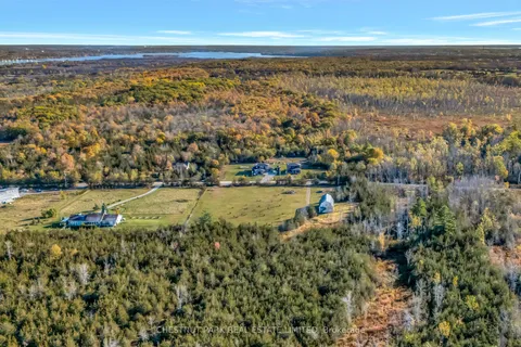 101 Foster Road, ON K0K 1W0