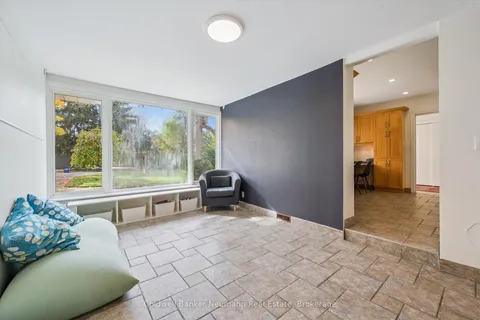 36 Harcourt Drive, ON N1G 1J6