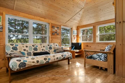 1049 Hawthorn Lane, ON K0H 2P0