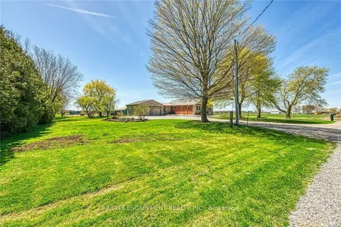 1866 THOMPSON Road, ON N0A 1Y0