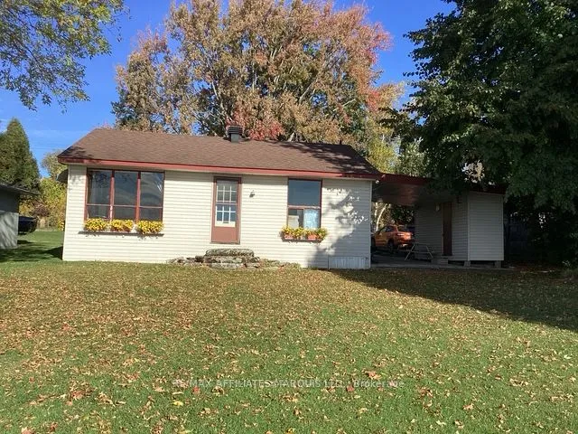 38 Hamilton Island Road, ON K0C 2E0