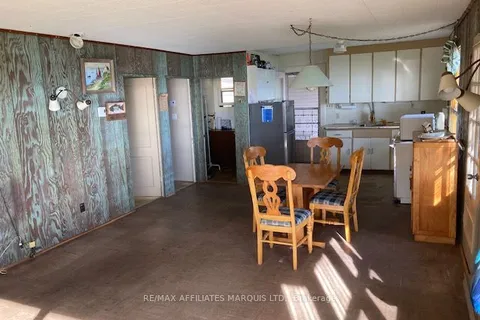 38 Hamilton Island Road, ON K0C 2E0