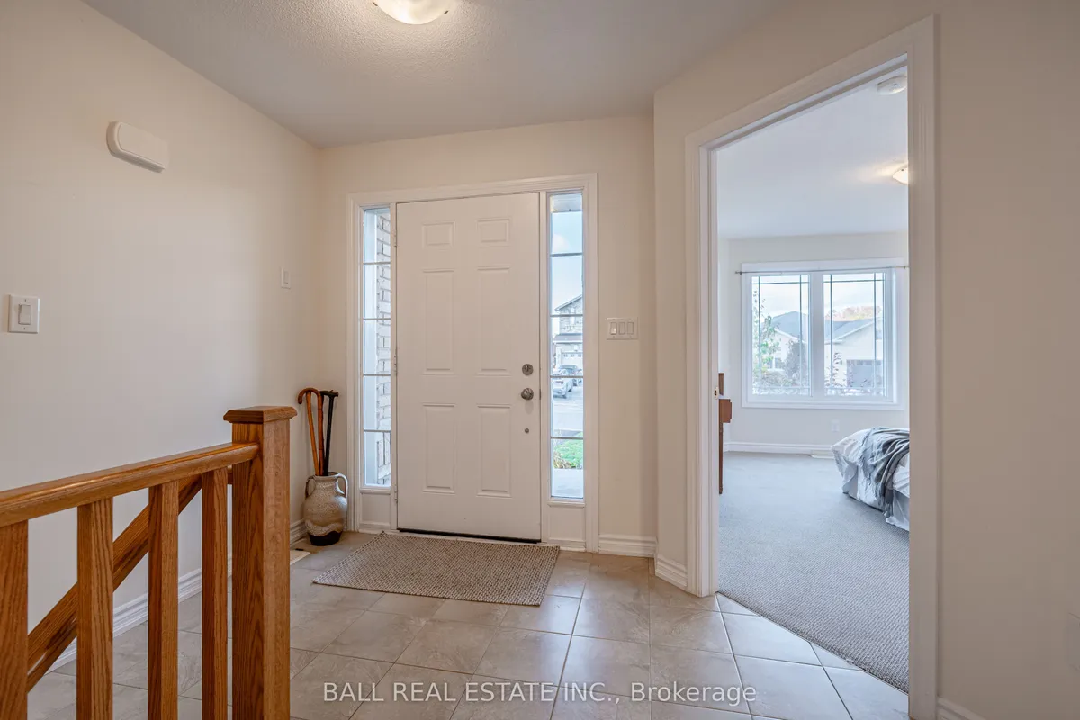 10 Manchester Court, ON K0L 1Y0