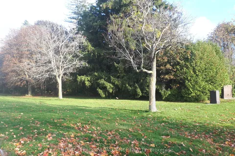 198 Victoria Street, ON L1A 3N3