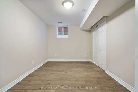 333 Valridge Drive, ON L9G 0B1