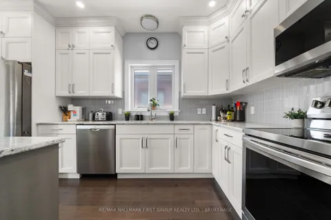 146 Cherrywood Parkway, ON K7R 0C3