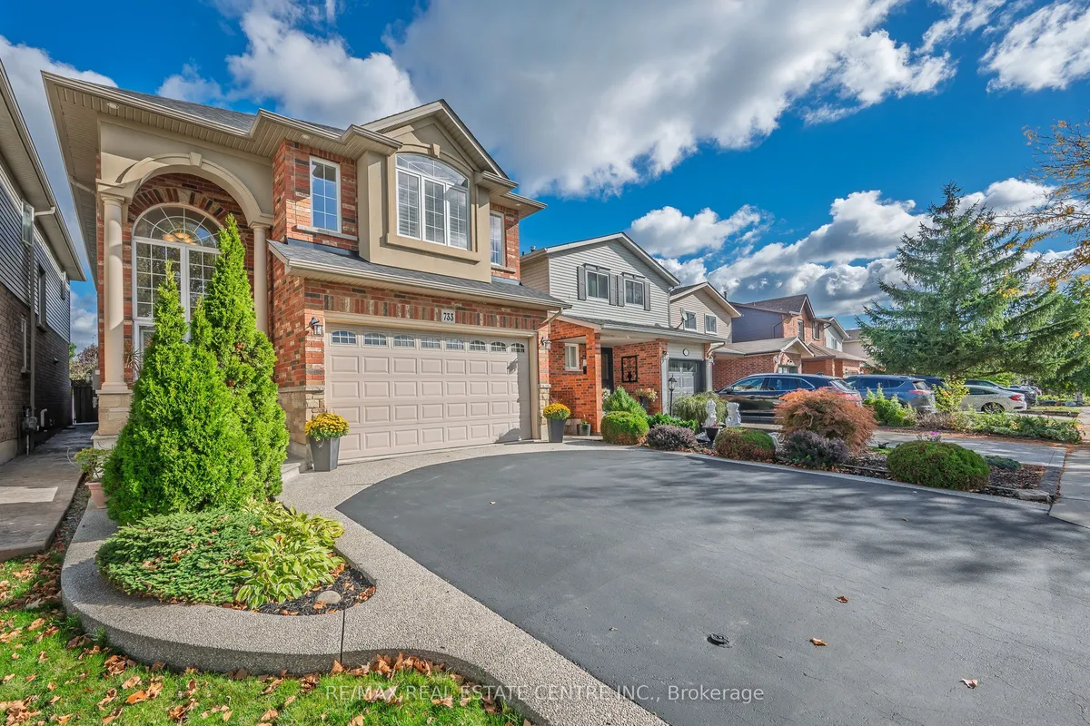 733 Stone Church Road, ON L8W 1A9