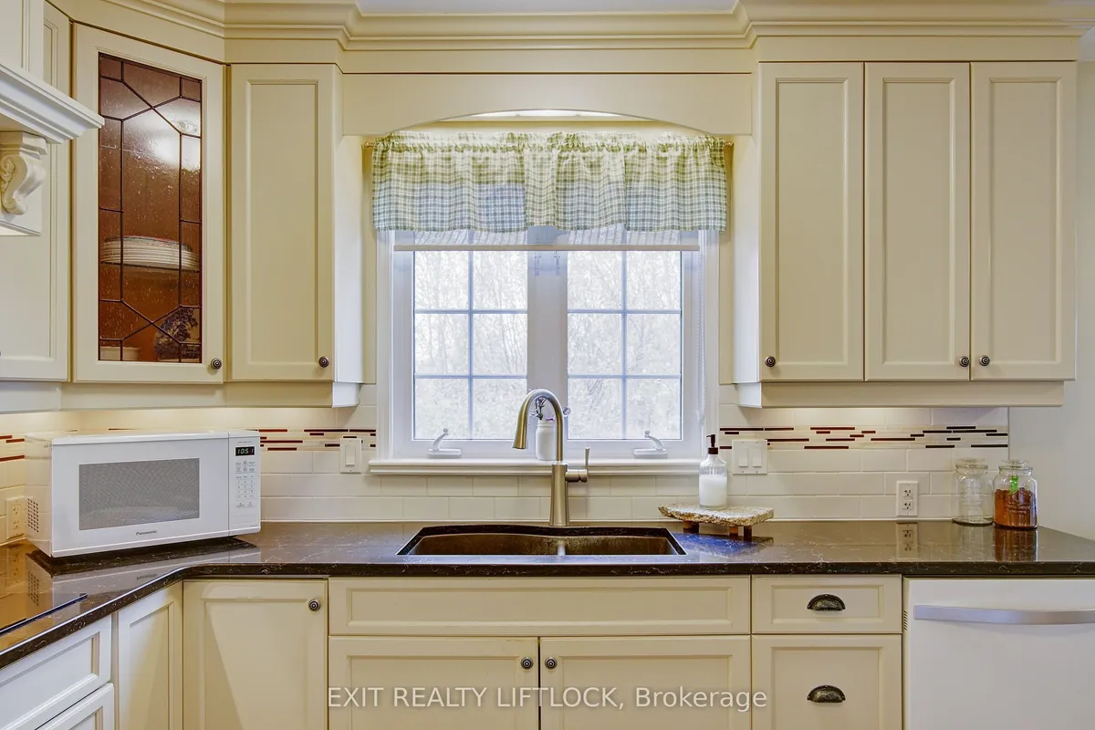 544 County Road 8 N/A, ON K0L 2H0