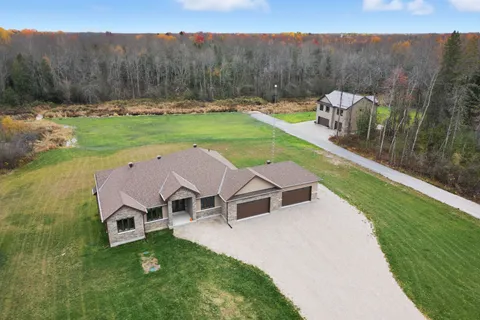 665 Drummond 5b Concession, ON K7H 3C8