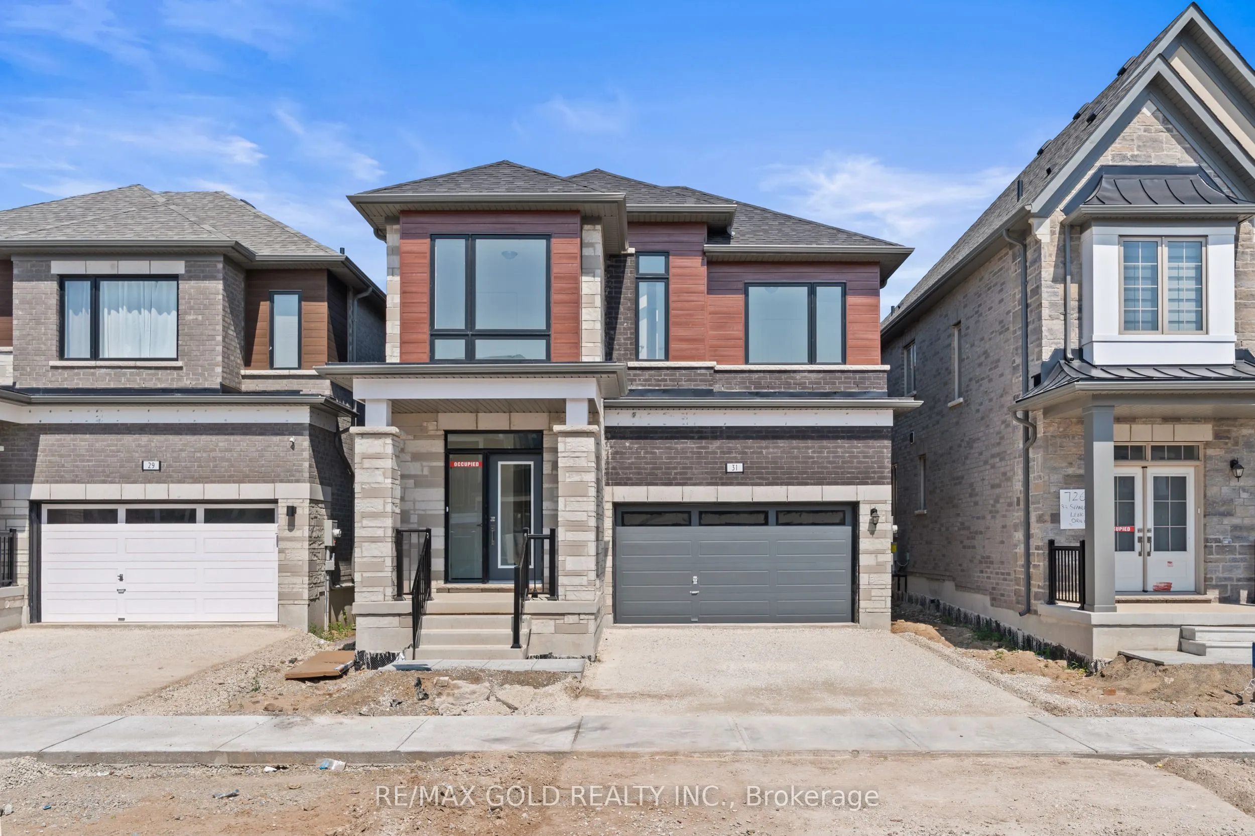 31 Stanley Leitch Drive, ON N0B 1T0