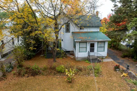 21 Osborne Street, ON K7G 2N4