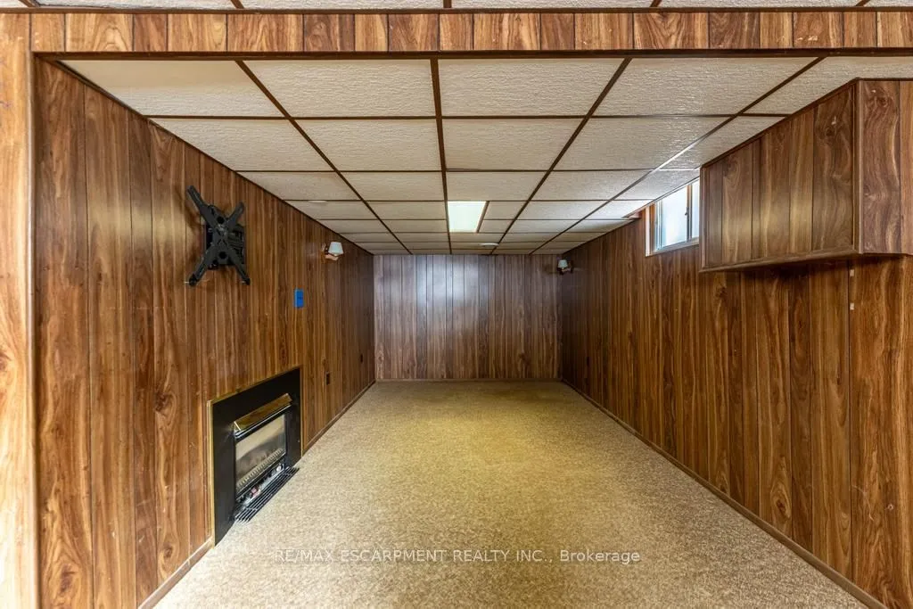 24 Hilda Street, ON L3C 3N2