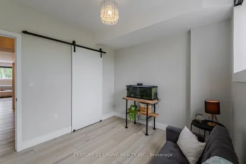 1920 Turkey Point Road, ON N3Y 4J9