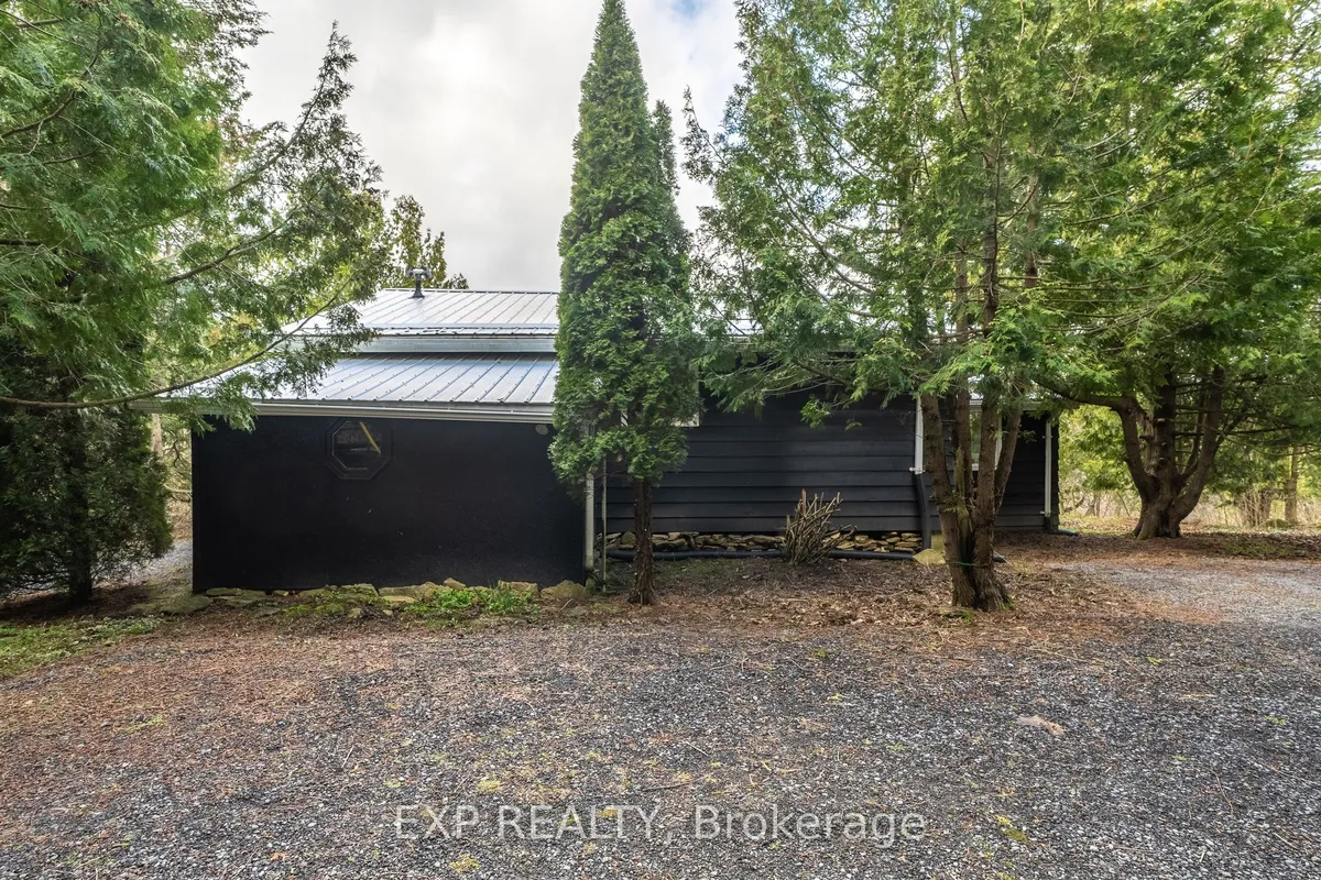 23 PC Lane, ON K0K 2T0