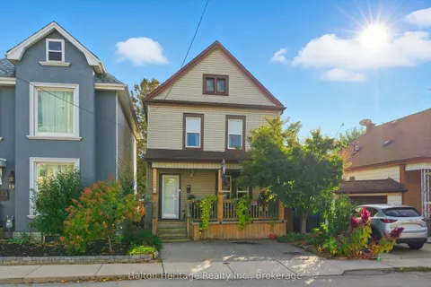 190 Wood Street, ON L8L 3Z1