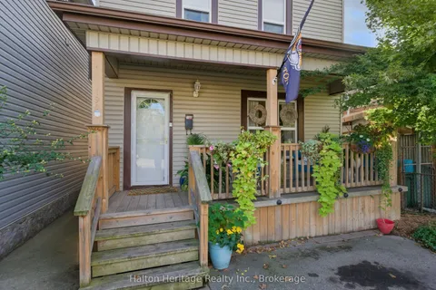 190 Wood Street, ON L8L 3Z1