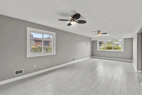 2 Hendershot Avenue, ON L3B 1G9