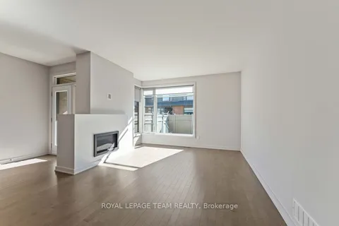 1052 Lunar Glow Crescent, ON K4M 0J9