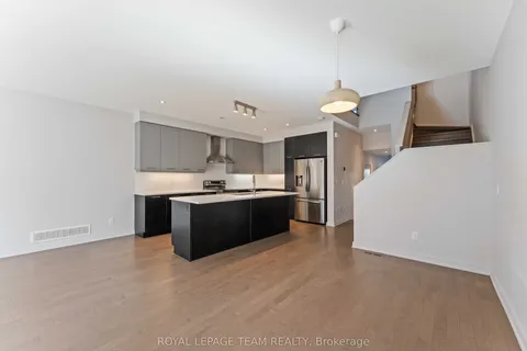 1052 Lunar Glow Crescent, ON K4M 0J9