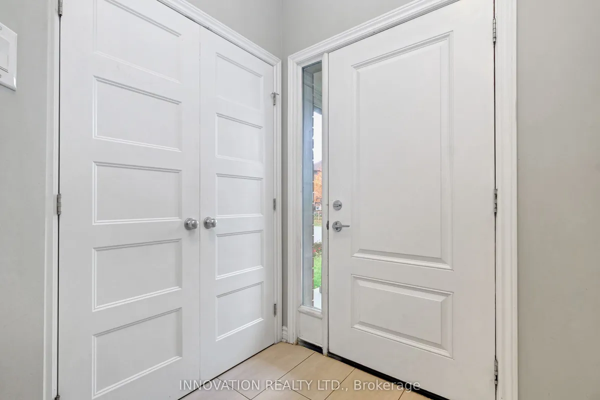 322 Fergus Crescent, ON K2J 5S4