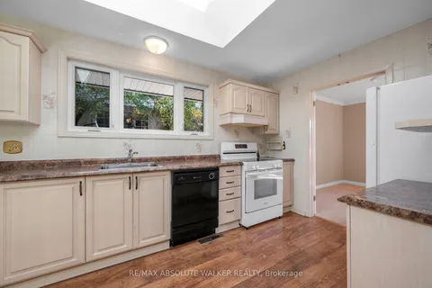 773 Eastvale Drive, ON K1J 6Z9