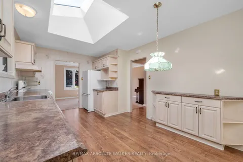 773 Eastvale Drive, ON K1J 6Z9