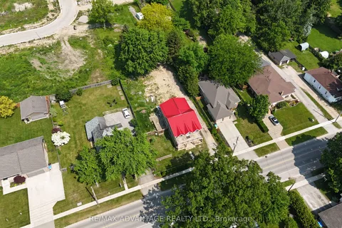 8566 Glendon Drive, ON N0L 1W0