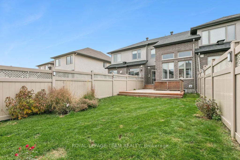 525 Rowers Way, ON K1X 0C9