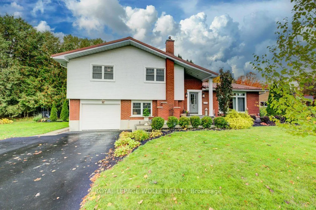 4 Mcdonald Street, ON N4W 1K4